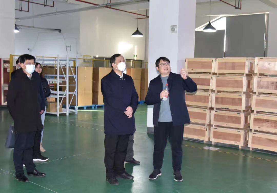 春節前夕，區委書記許小波帶隊走訪調研海圖科技指導工作